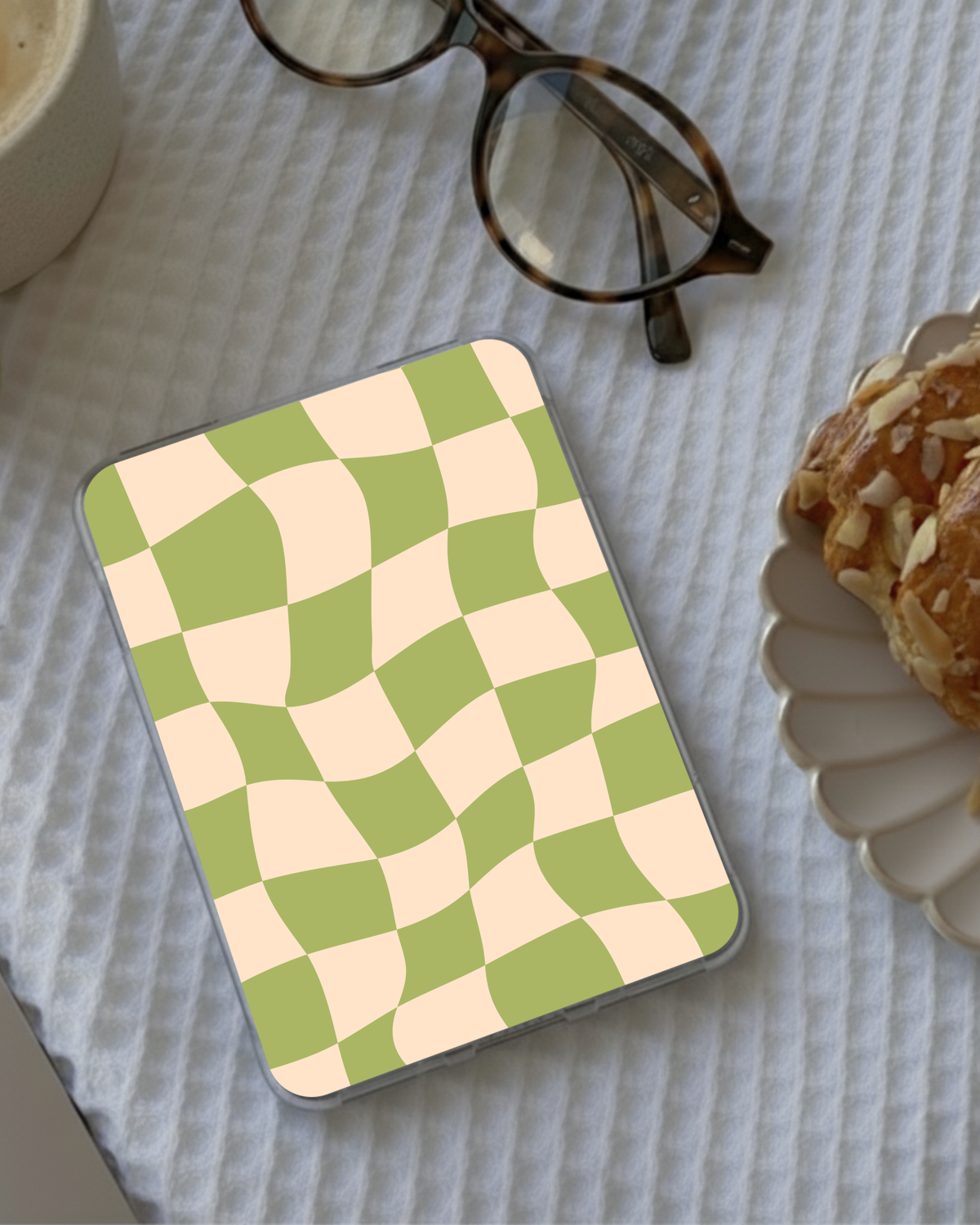 GROOVY GRID COLLECTION | E-reader Inserts