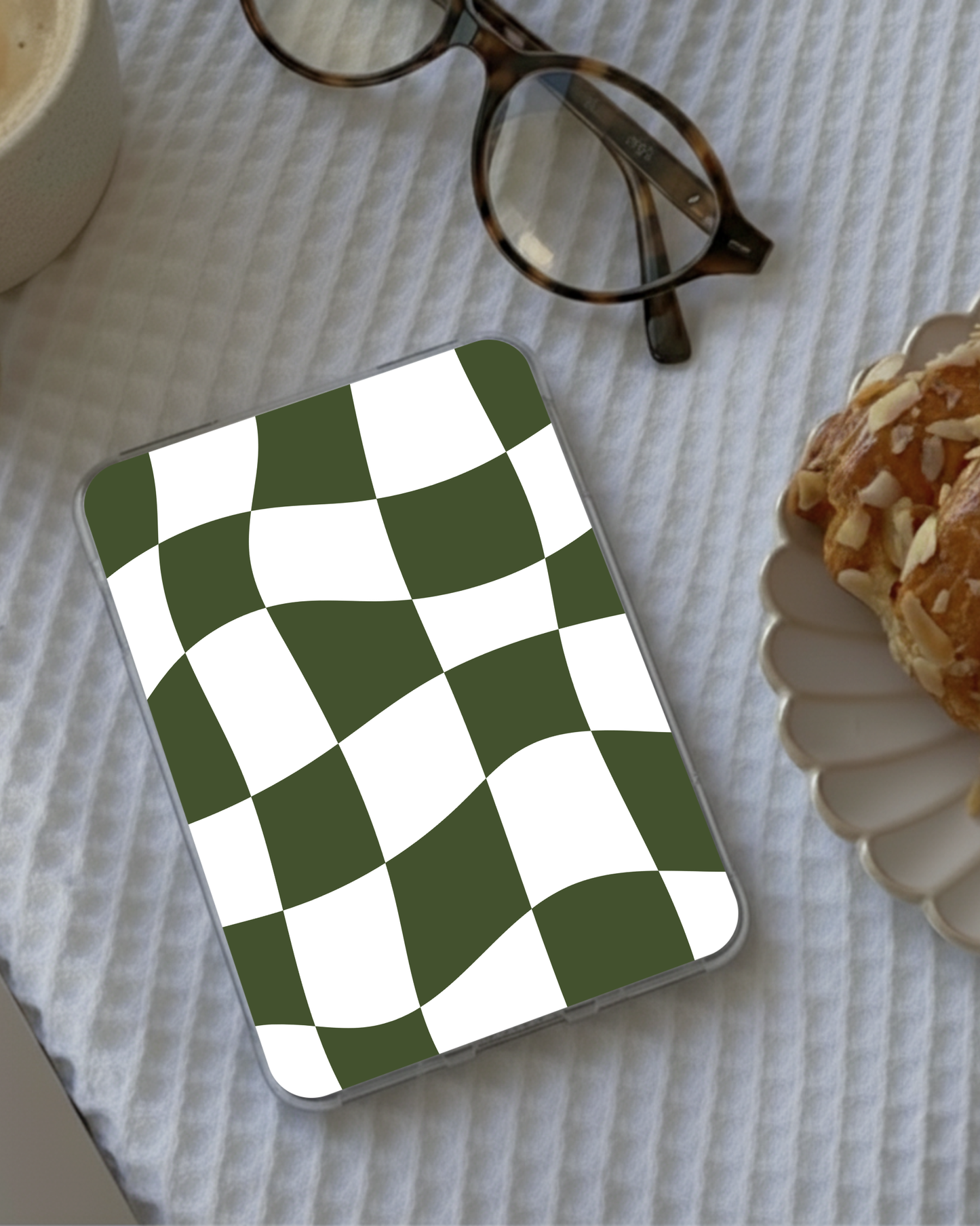 GROOVY GRID COLLECTION | E-reader Inserts