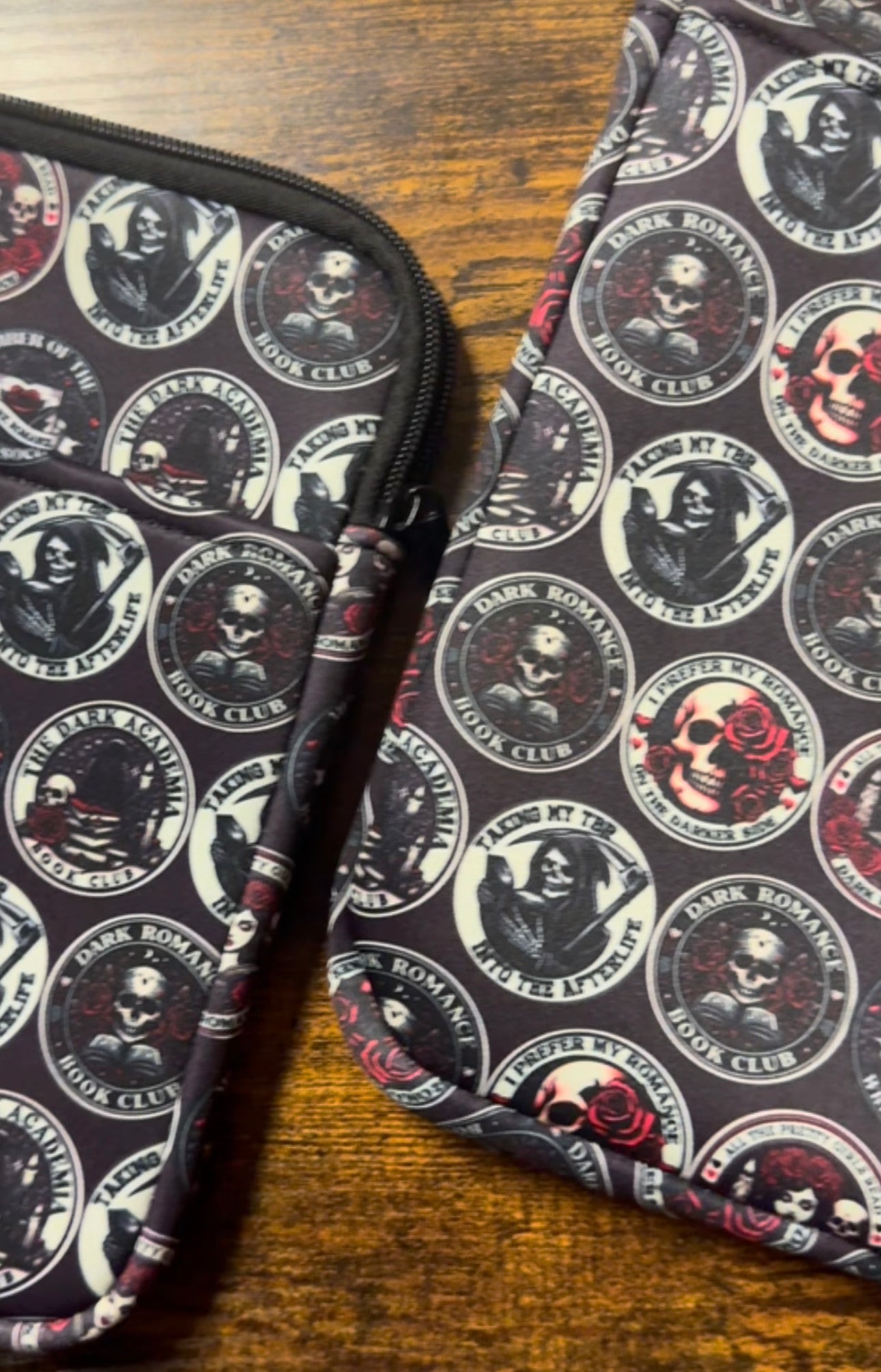 [PRE-ORDER] Dark Romance Book & E-Reader Sleeve | Padded Protective Sleeve